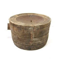 Świecznik drewniany w starym stylu z uchwytem XL